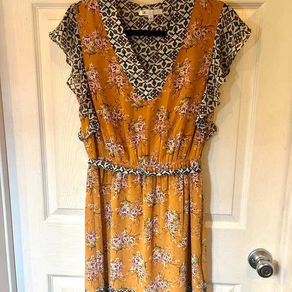 DR2 Dresses & Skirts - DR2 (Nordstrom) Mustard Mixed Print Midi Dress